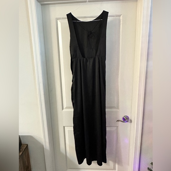 Abercrombie, size M, black satin dresss - Picture 2 of 7